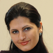 Инна Казарова