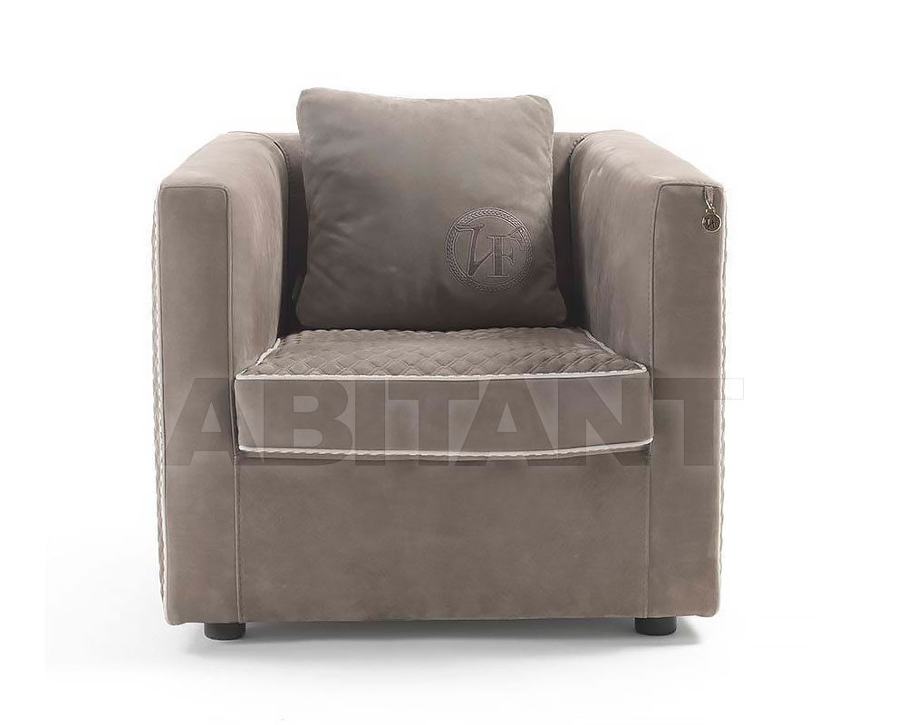 Купить Кресло Ricci Vittoria Frigerio by Frigerio Poltrone e Divani 2015 VF11402