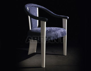 Стул с подлокотниками Vismara Design Desire 2015 85-OPEN