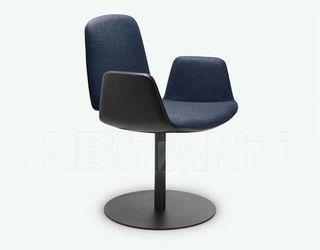 Стул с подлокотниками Freifrau 2016 Tilda ARMCHAIR Tellerfuß