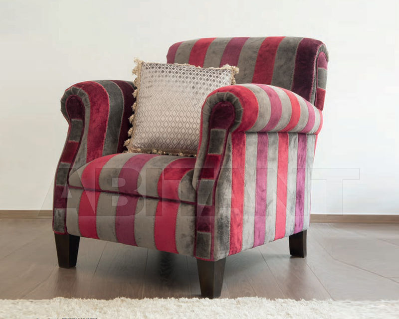 Купить Кресло VENEZIA Treci Salotti by Quartet Classic Home 2010