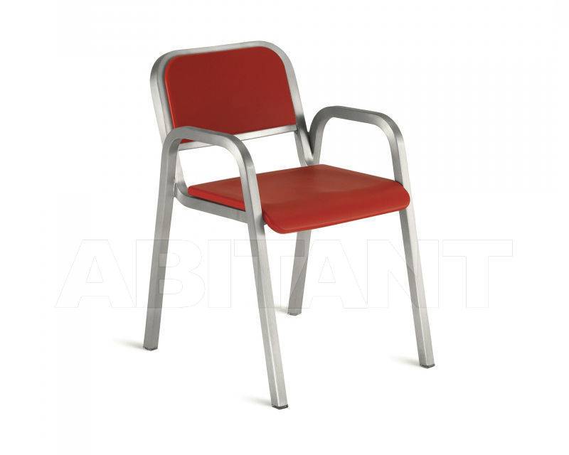 Купить Стул с подлокотниками Emeco Nine-0 by Ettore Sottsass NIN0 SA RED