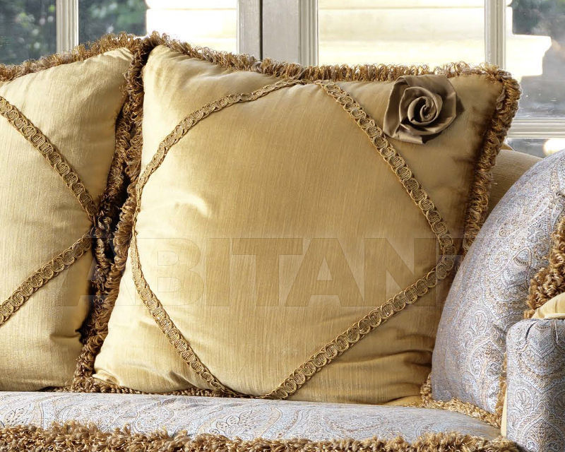 Купить Подушка Domingo Salotti Classica Cuscino con spazzolone