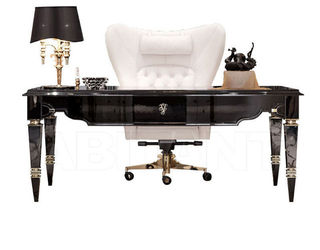 Стол письменный Visionnaire 2019 WINDSOR Writing desk with 2 drawers