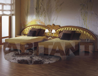 Кровать ZINNIA Asnaghi Interiors Bedroom Collection CR113