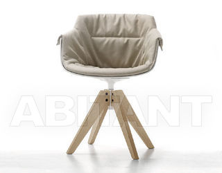 Стул с подлокотниками Flow Slim MDF Italia 2014 F054198 1