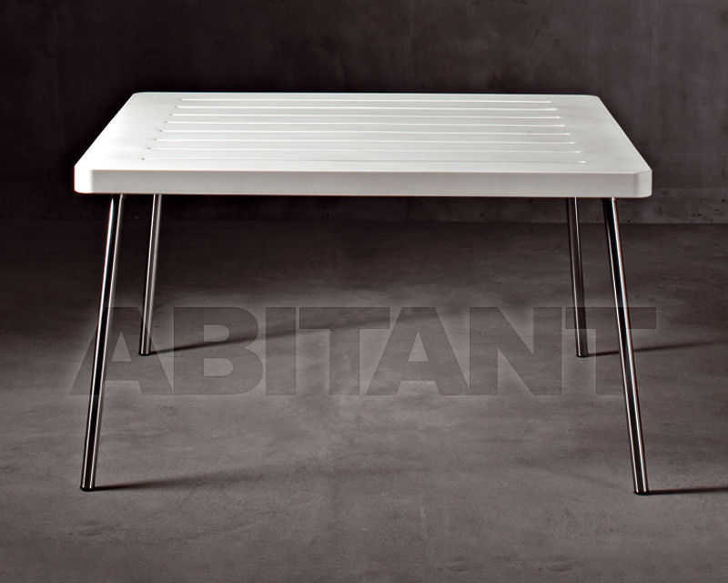 Купить Столик журнальный Serralunga Italy 2014 TIME OUT STOOL