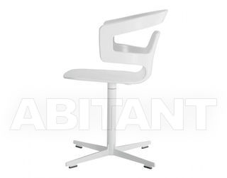 Стул с подлокотниками Alias Design 2014 segesta 557