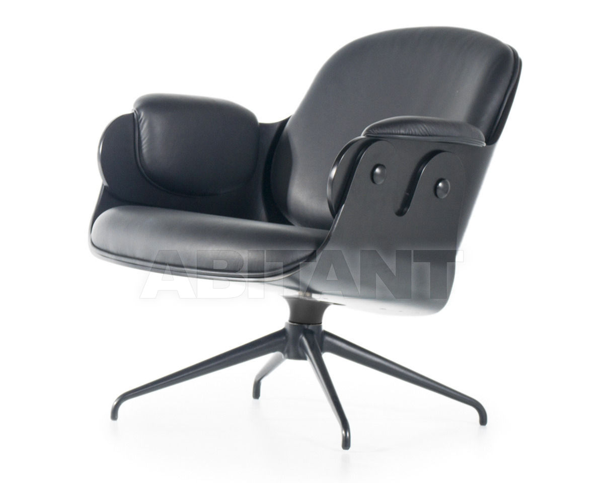 Купить Кресло для кабинета LOW LOUNGER B.D (Barcelona Design) ARMCHAIRS LOW LOUNGER Swivel structure 1